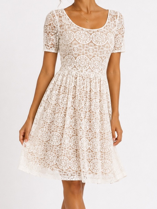 Jessica Howard Dresses & Skirts - Jessica Howard Ivory Lace Fit & Flare Dress Nude Lining Size 8
